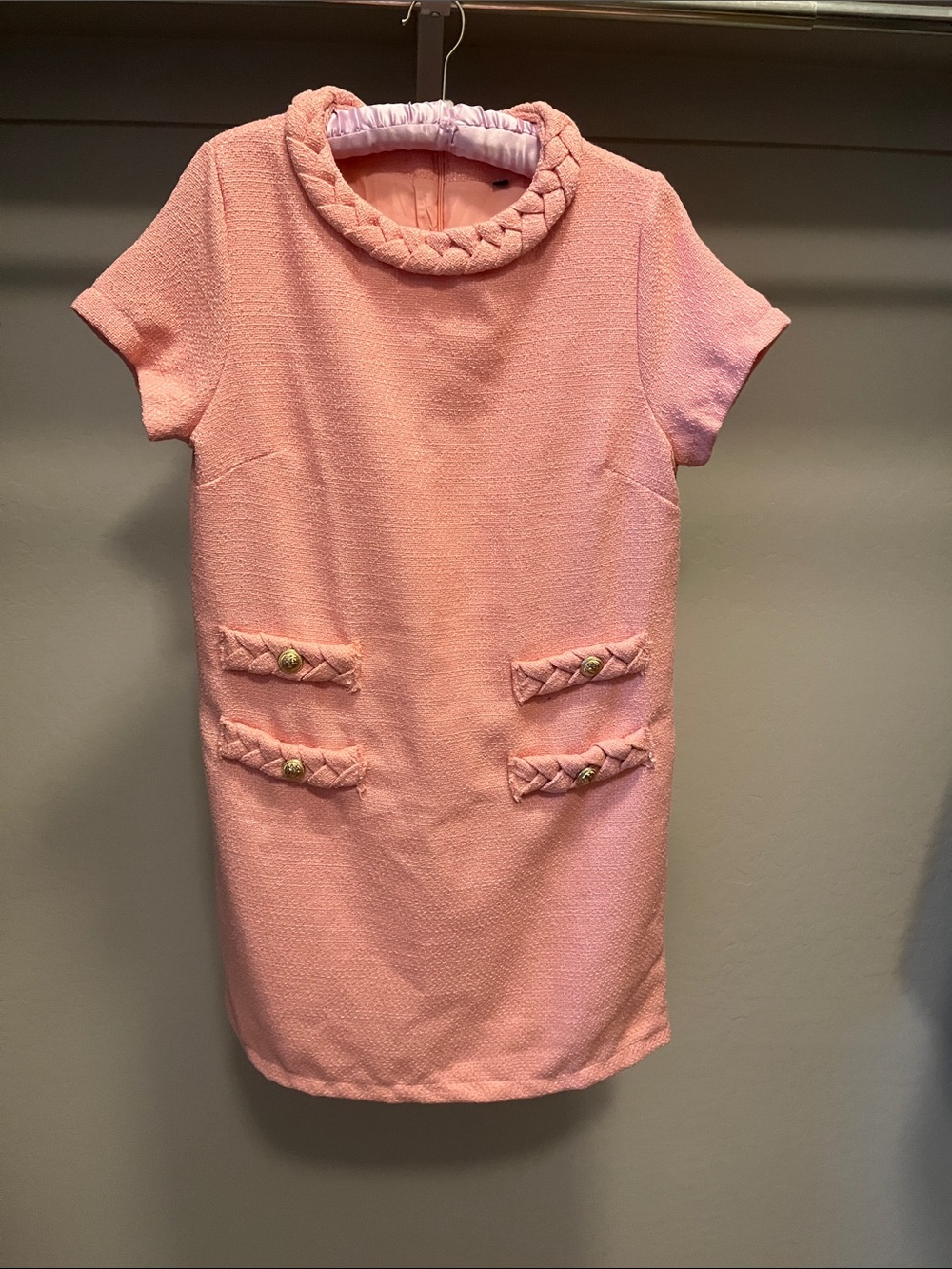Elegant Pink Short-Sleeve Formal Dress with Braided Trim